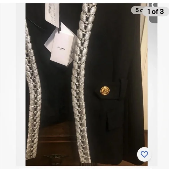 Balmain jacket with sparkly trim and gold buttons. Size 34. - Picture 4 of 5